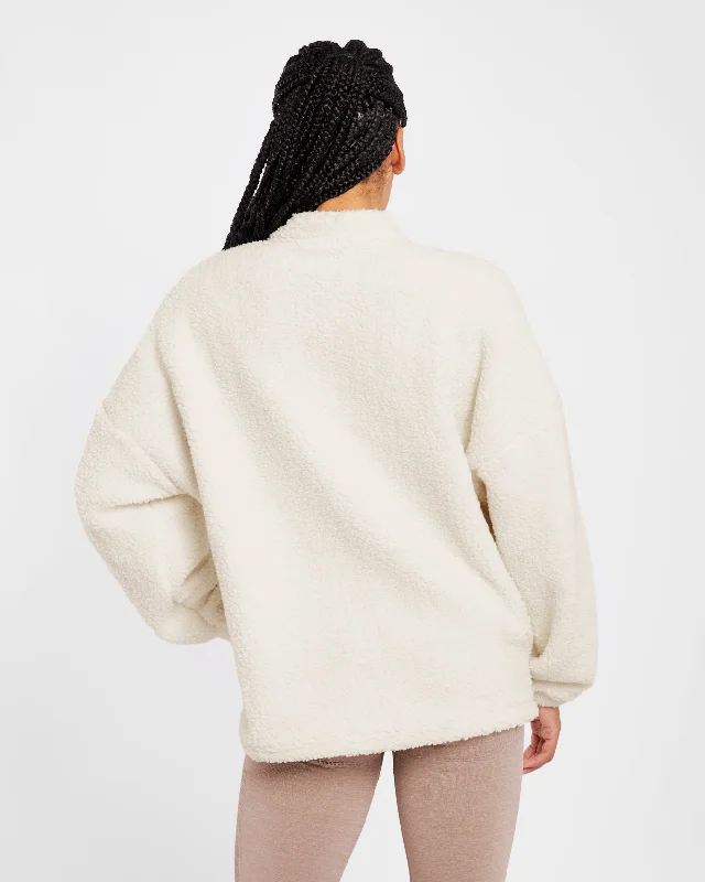 Varsity Oversized Fleece - Cream