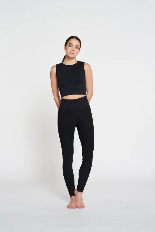 Julia Soft Stretch Sleeveles top - Black