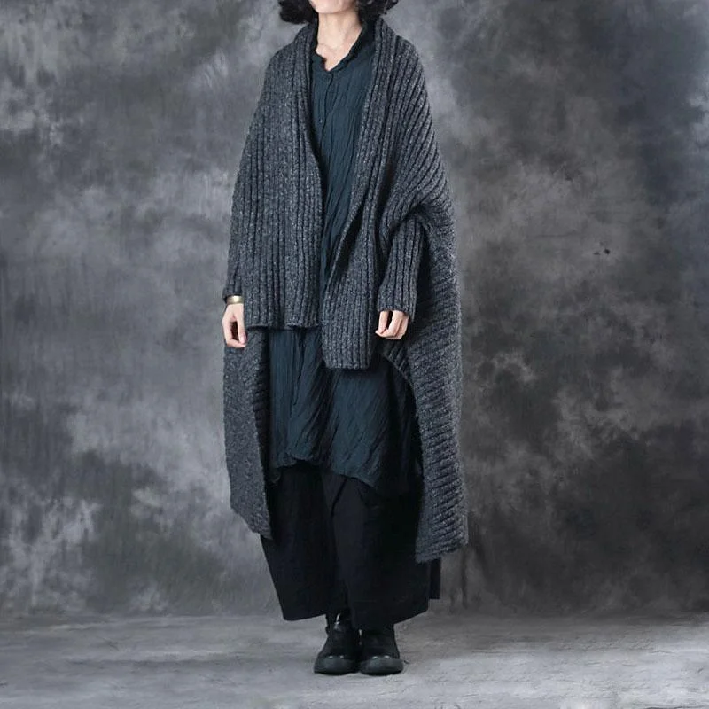 women dark gray sweater Loose fitting batwing sleeve vintage knitted tops